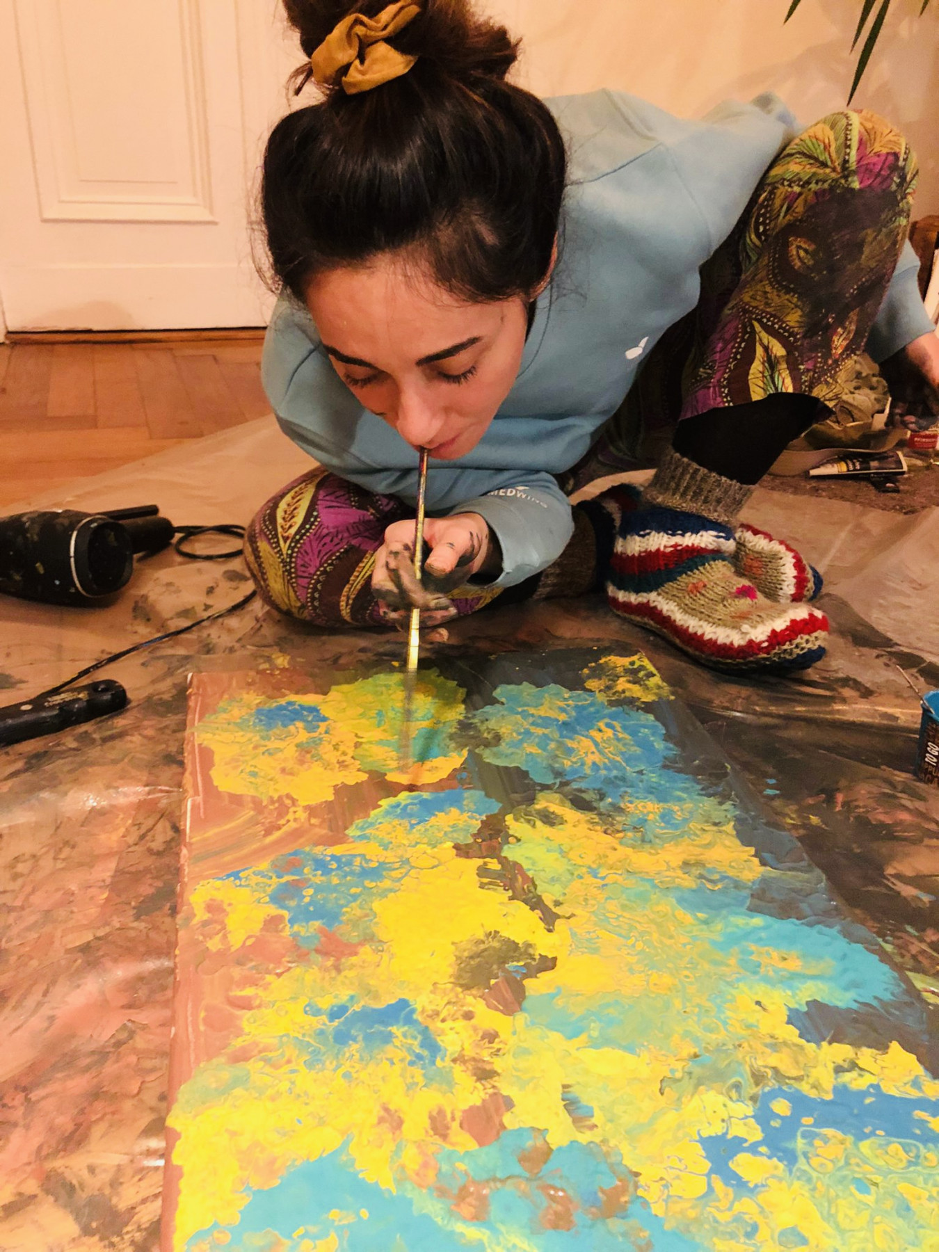 FARBFLUTEN- ACRYLIC POURING WORKSHOP | AB 18 JAHREN