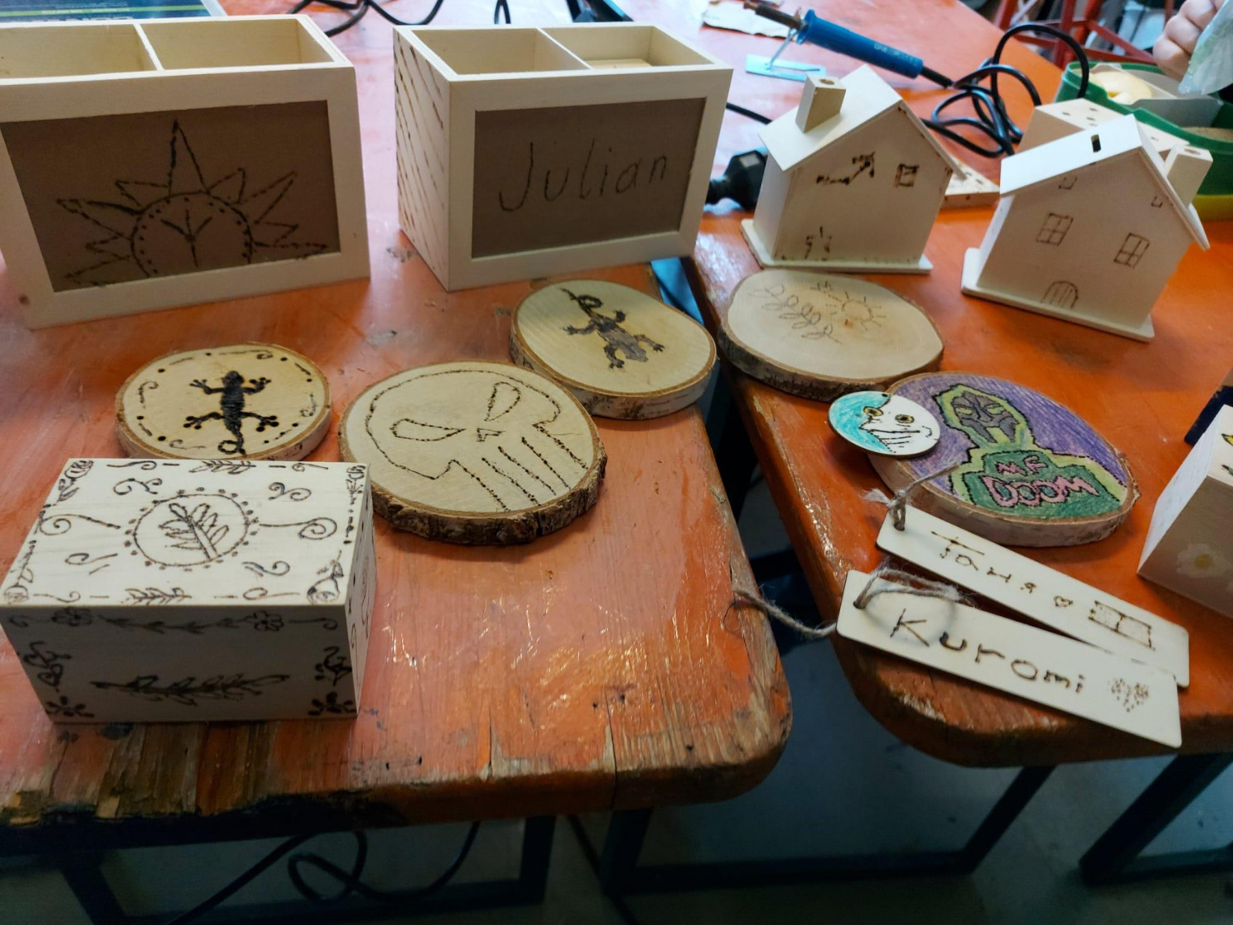 BRANDMALEREI / PYROGRAFIE | AB 10 JAHREN